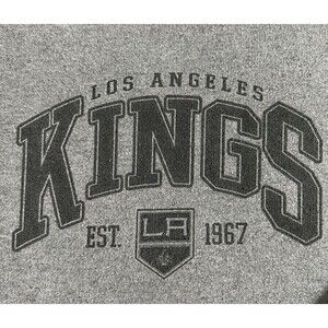 LA Kings Sweatshirt Crewneck Gray NHL Hockey Graphic Pullover Gildan Mens Small